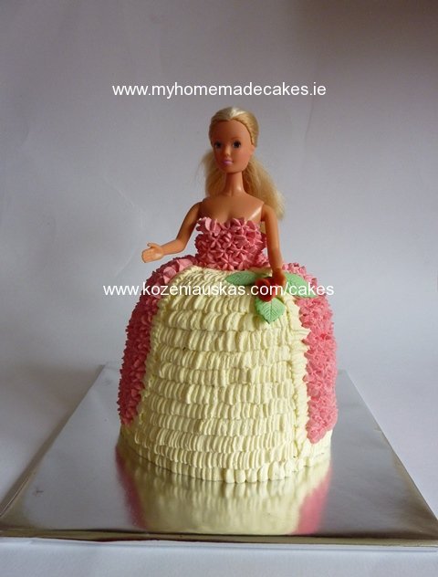 Barbie cake