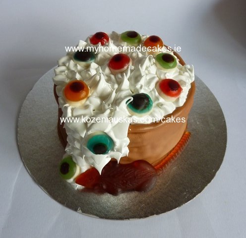 halloween cake