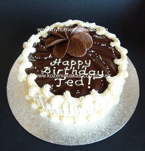 chocolate flower cake