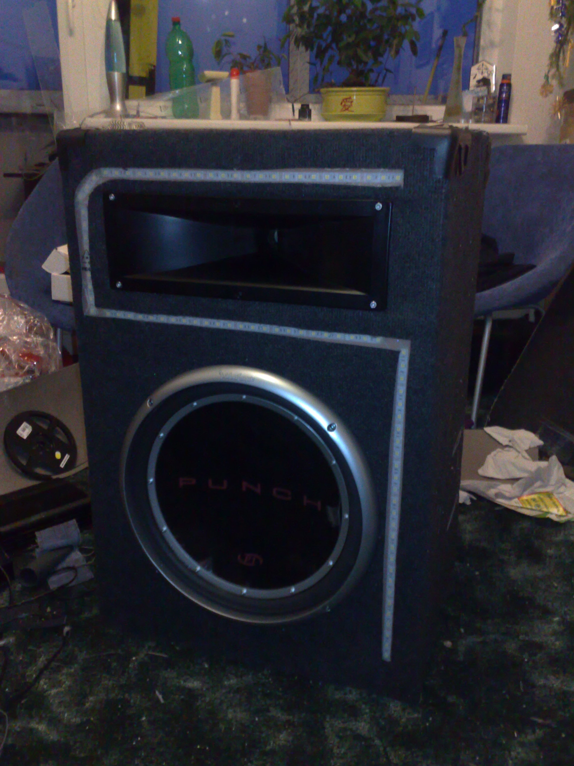 look at my speaker
