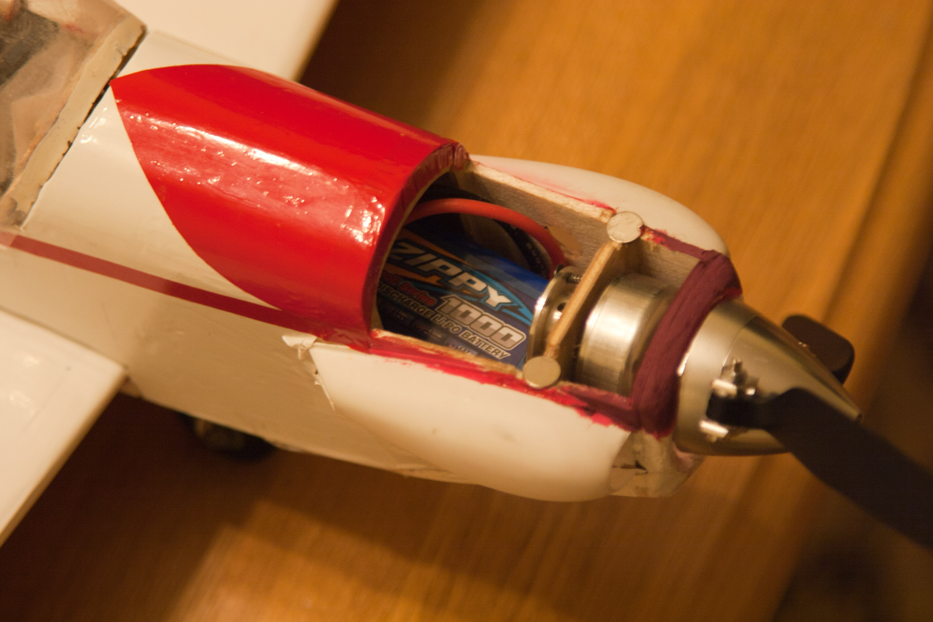 So here is the photos of the finished plane. RTF weight is ~600 g